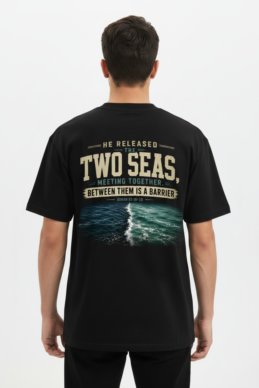 Two Seas — Qur'an 55:19-20 T-Shirt